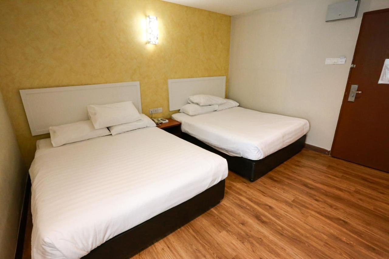 My Hotel ブキッ・ムルタジャム エクステリア 写真