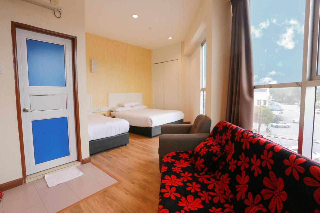 My Hotel ブキッ・ムルタジャム エクステリア 写真