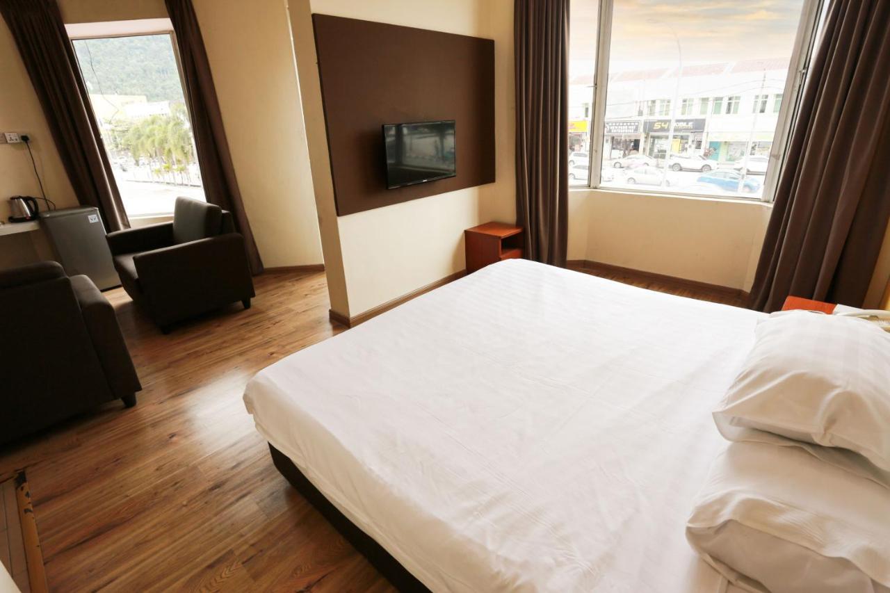 My Hotel ブキッ・ムルタジャム エクステリア 写真